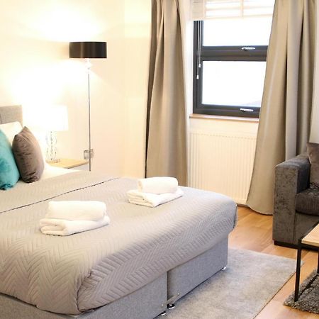 High Spec Luxury Studio Apartment In Sydenham London Bagian luar foto